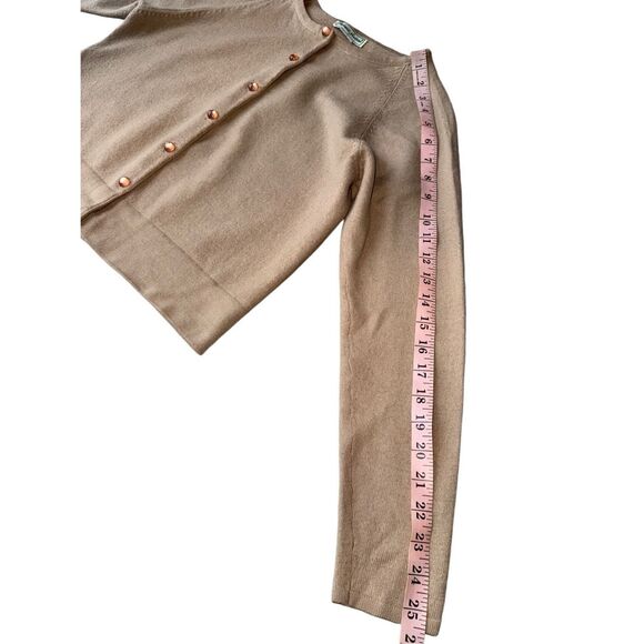 Vintage Stephanie Andrews Wool tan Cardigan - Picture 13 of 13